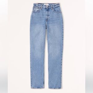 Curve Love High Rise 90’s Straight Jean